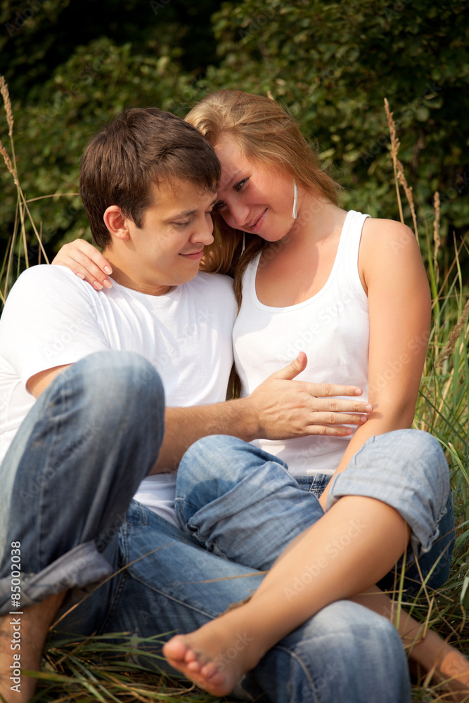 couple dreaming about child couple dreaming about child
