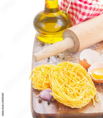 Tonarelli raw pasta photo