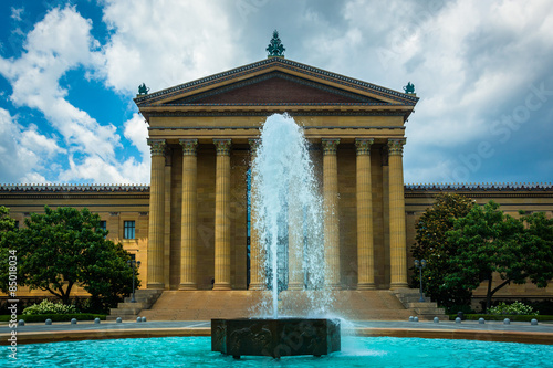 Fountain and the Art Museum in Philadelphia, Pennsylvania.