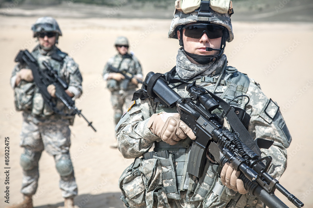 Obraz premium infantrymen in action