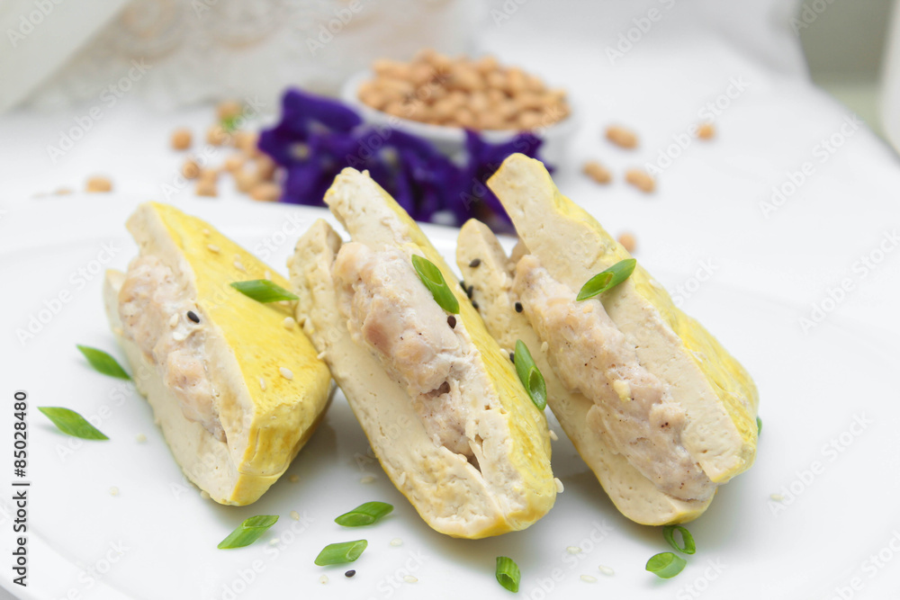 Tofu with chicken Tofu with chicken