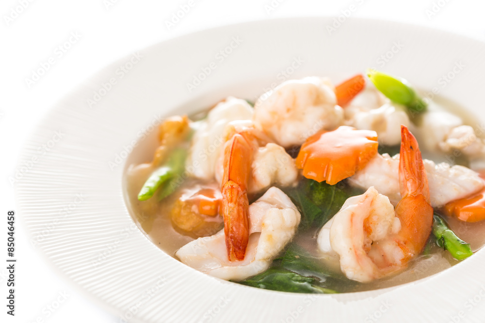 Fried noodle with shrimp and squid and vegetable Fried noodle with shrimp and squid and vegetable