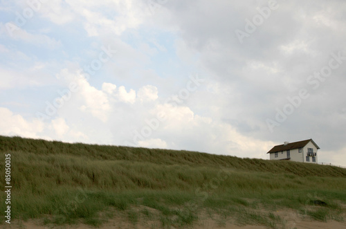 Obraz na płótnie House on the dunes in the Netherlands w salonie