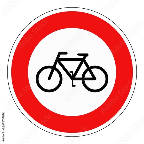 Panneau interdit aux vélos