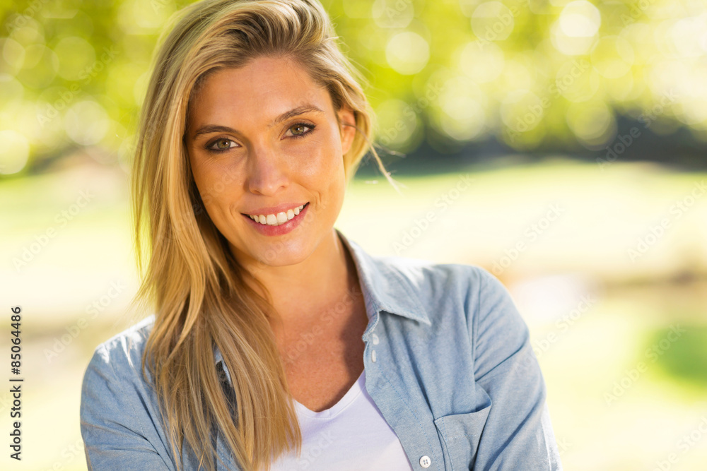 young woman close up portrait young woman close up portrait