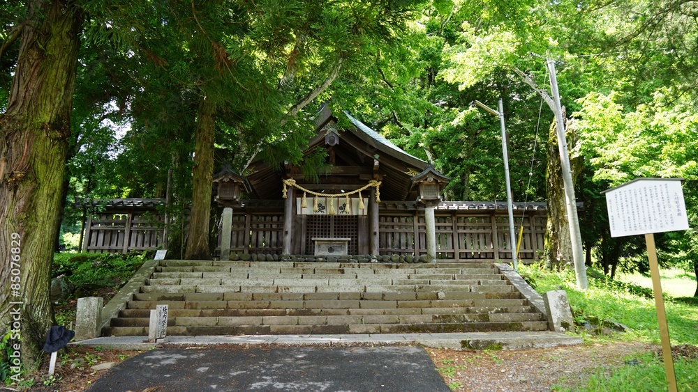 諏訪大社神社前宮 諏訪大社神社前宮
