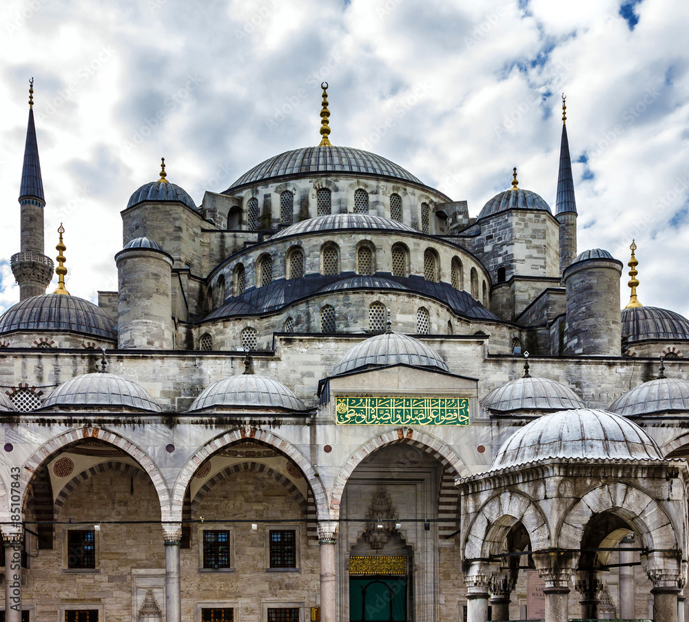 Fototapeta premium Blue mosque Sultanahmet, Istanbul, Turkey