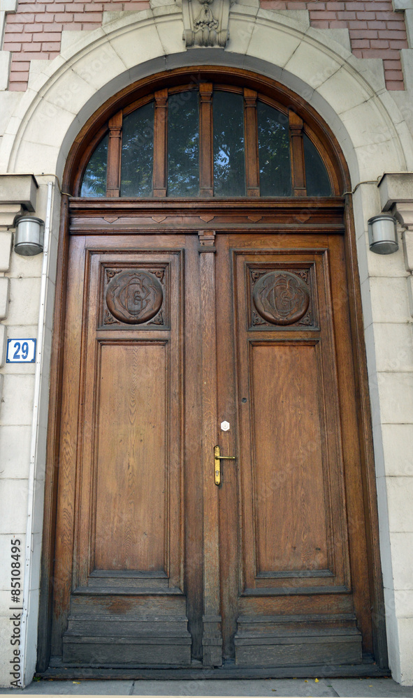 Bucharest, Romania: Doorway in Boulevard Lascar Catargiu Bucharest, Romania: Doorway in Boulevard Lascar Catargiu