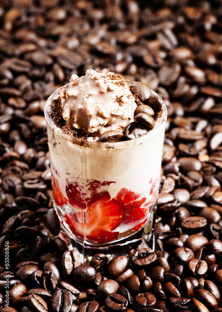 Coffee and chocolate dessert with ice cream and strawberries, se Coffee and chocolate dessert with ice cream and strawberries, se
