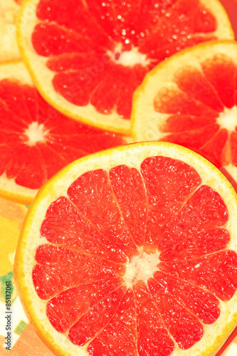 cut grapefruit