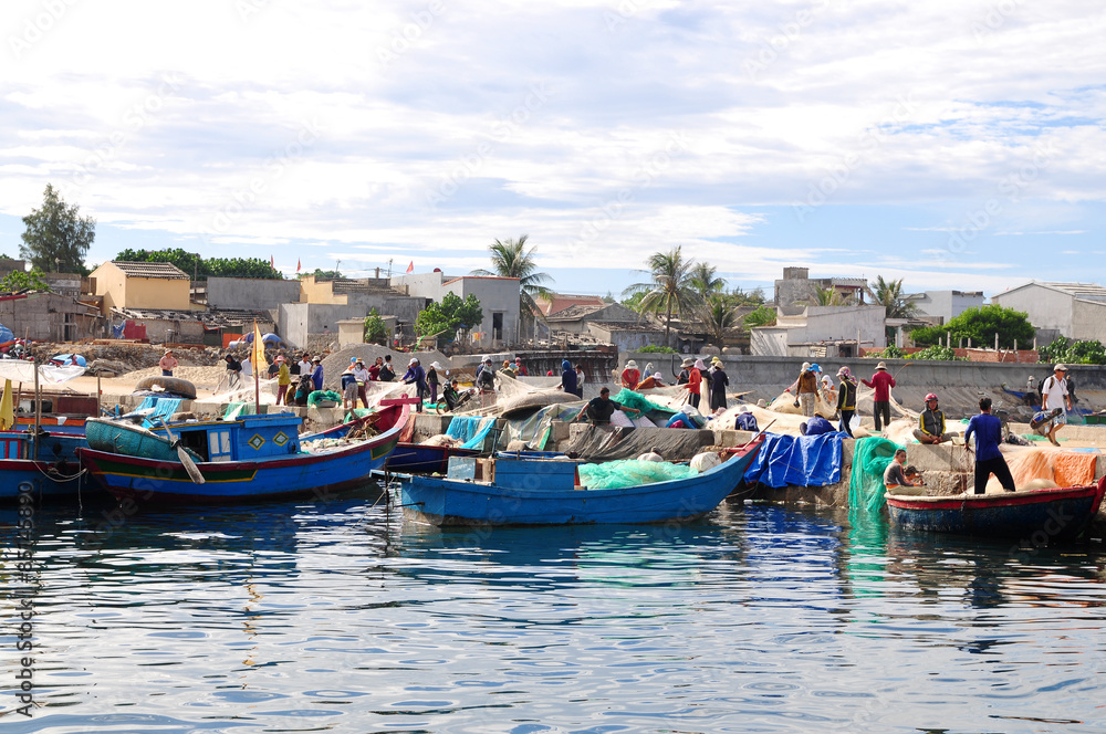 Vessels in the sea