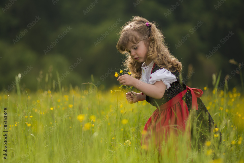 Ritratto di Bambina con fiori