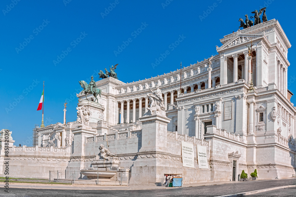 altar of fatherland in rome 