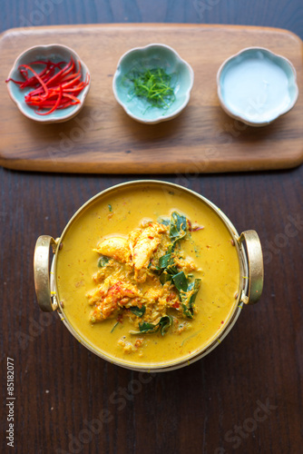 Yellow curry crab.