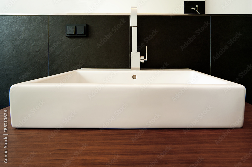 Fototapeta premium detail of washbasin in modern bathroom