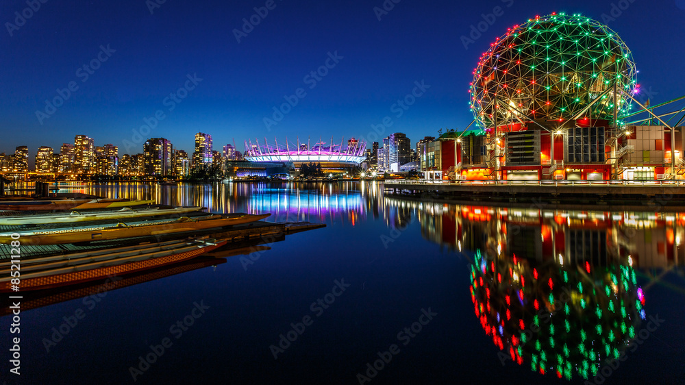Fototapeta premium Science World w Vancouver w Kanadzie