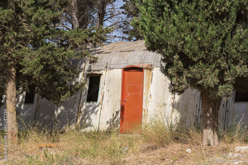 Shack in Sicily, near Agrigento Shack in Sicily, near Agrigento