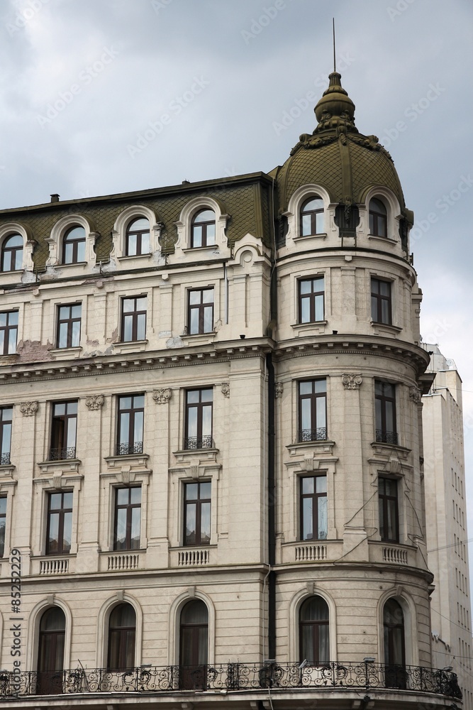 Bucharest apartment building