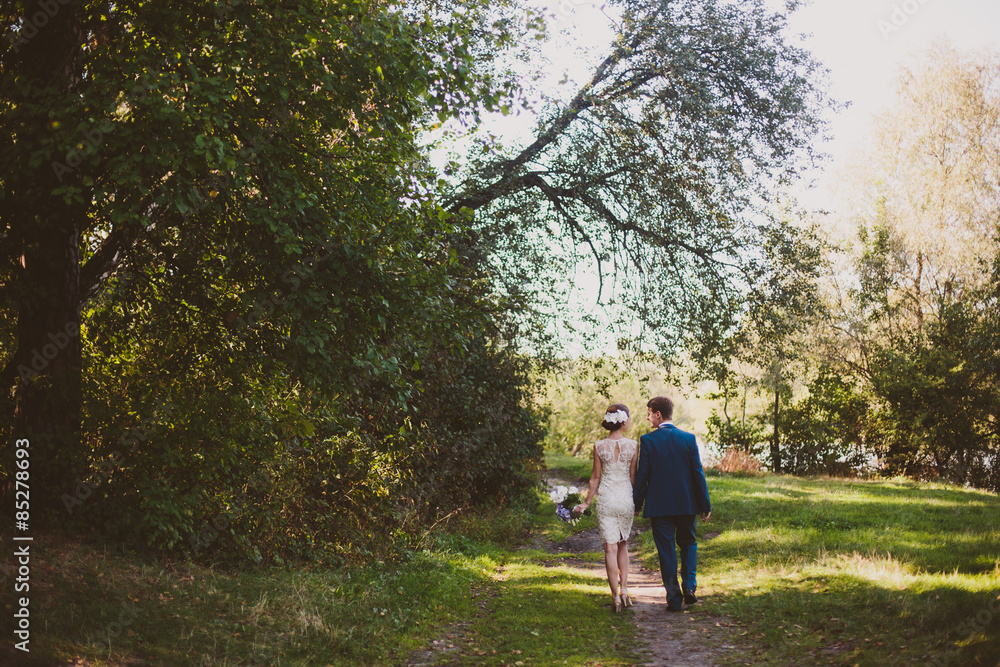 Wedding couple in nature
Wedding couple in nature