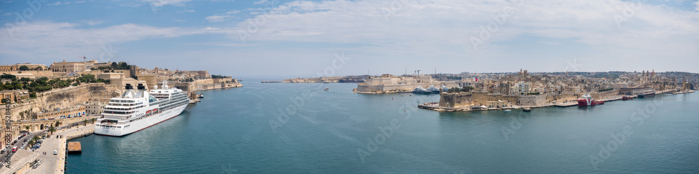 Panorama Hafen Valletta in Malta Panorama Hafen Valletta in Malta