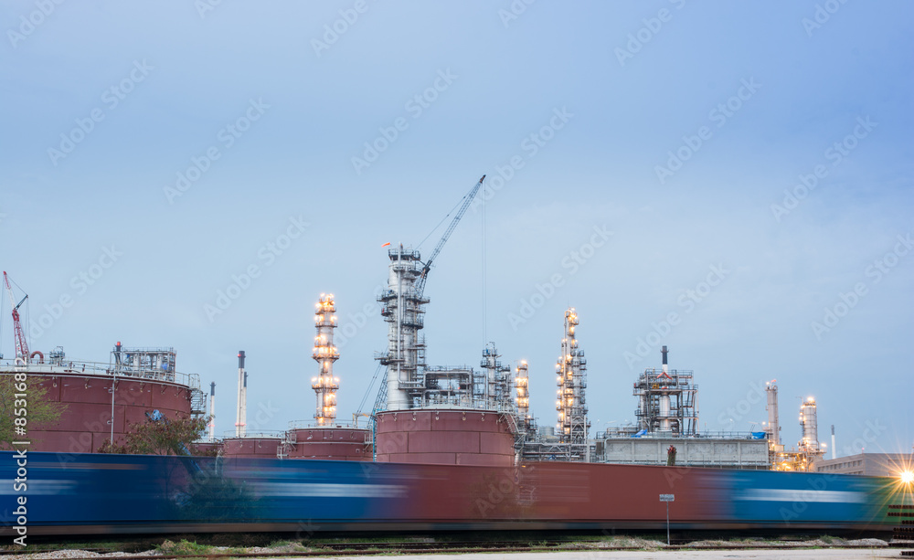 Fototapeta premium Oil petrochemical industrial plant