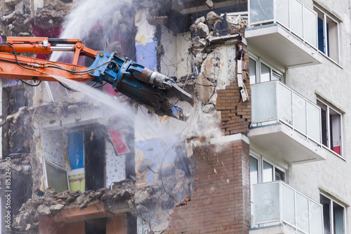 Inner city demolition of High rise building