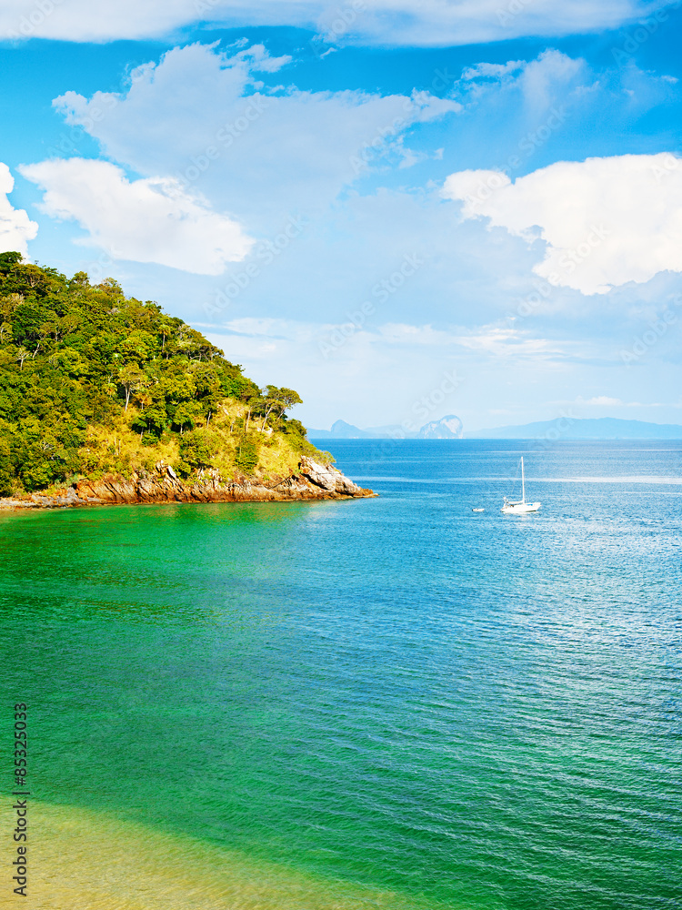 Fototapeta premium Yacht in the Sea