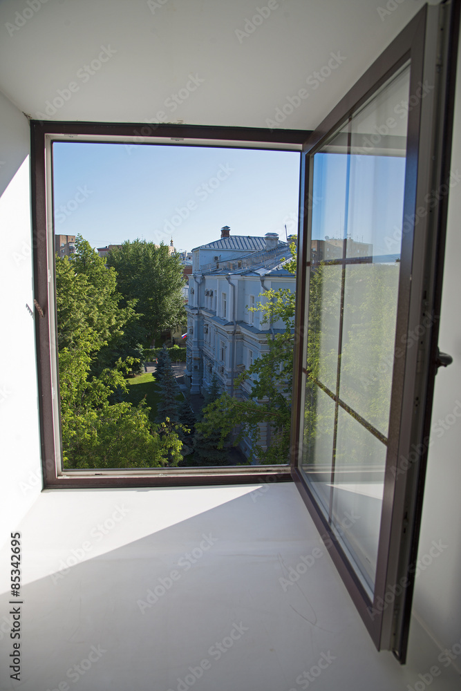 Fototapeta premium Вид из окна здания