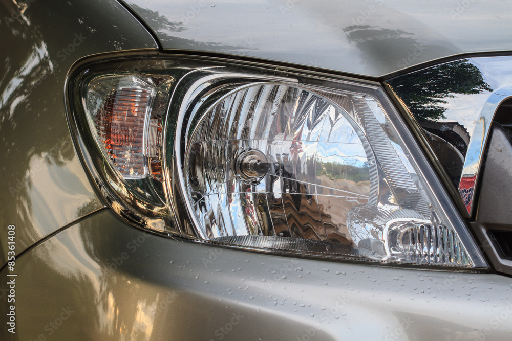  headlights of car