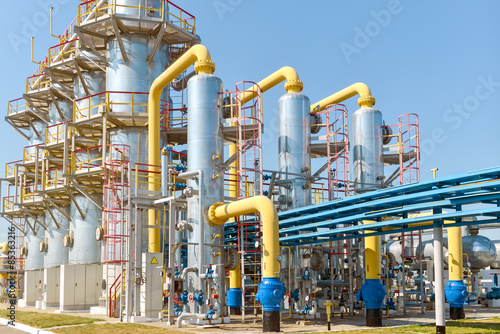 Gas compressor station