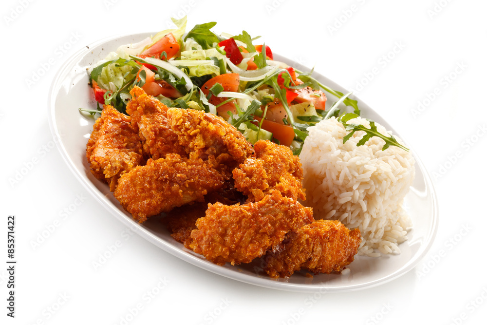 Grilled chicken nuggets and vegetables Grilled chicken nuggets and vegetables