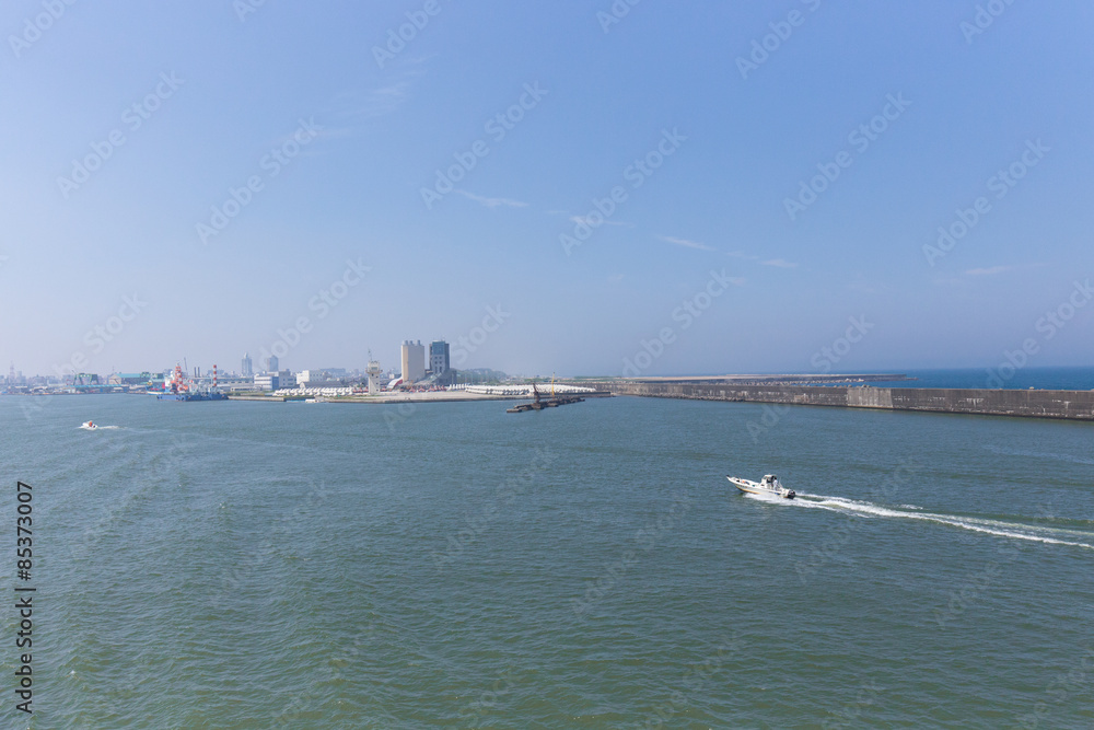 新潟港の防波堤