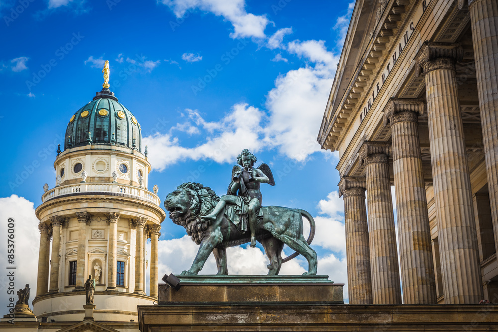Fototapeta premium Französischer Dom, Gendarmenmarkt, Berlin - Deutschland