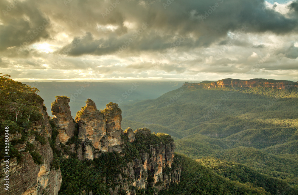 The Three Sisters in the Blue Mountains National Park, Australia