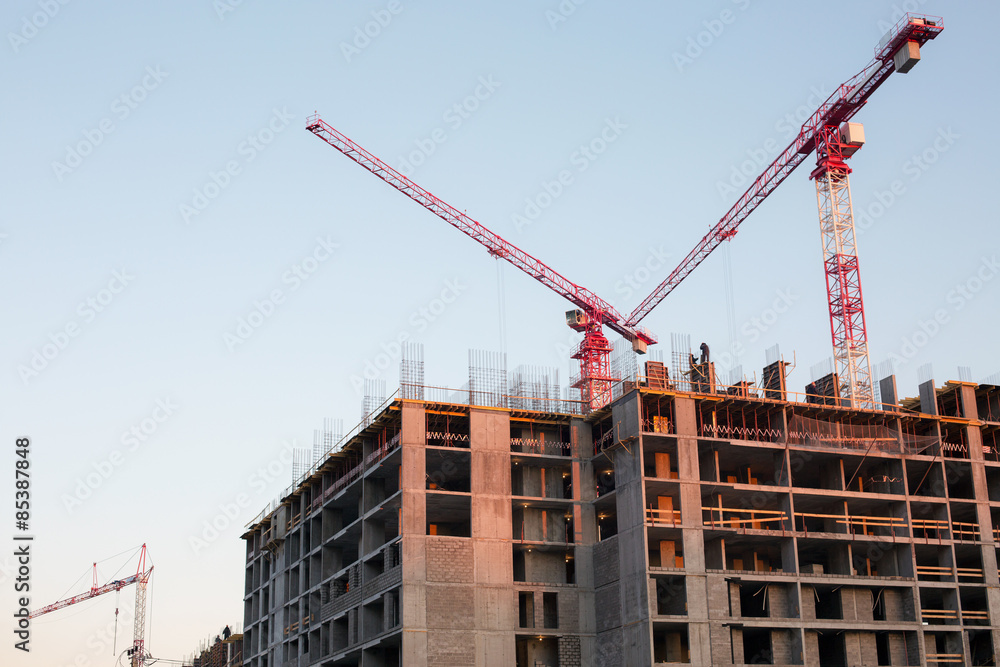 Industrial construction cranes