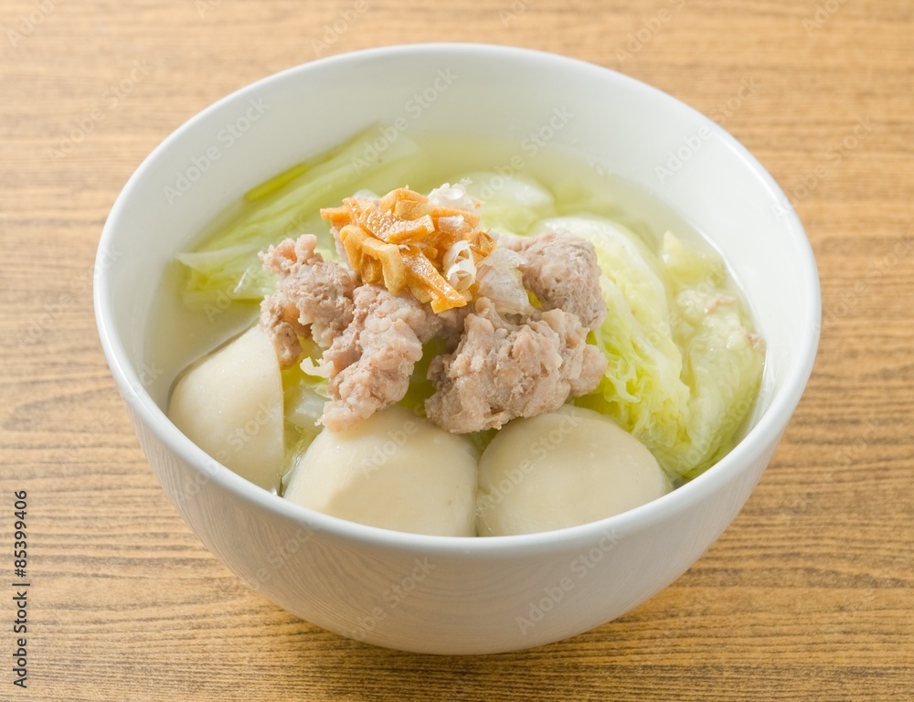 Lettuce Clear Soup with Minced Pork and Fish Meat Ball Lettuce Clear Soup with Minced Pork and Fish Meat Ball
