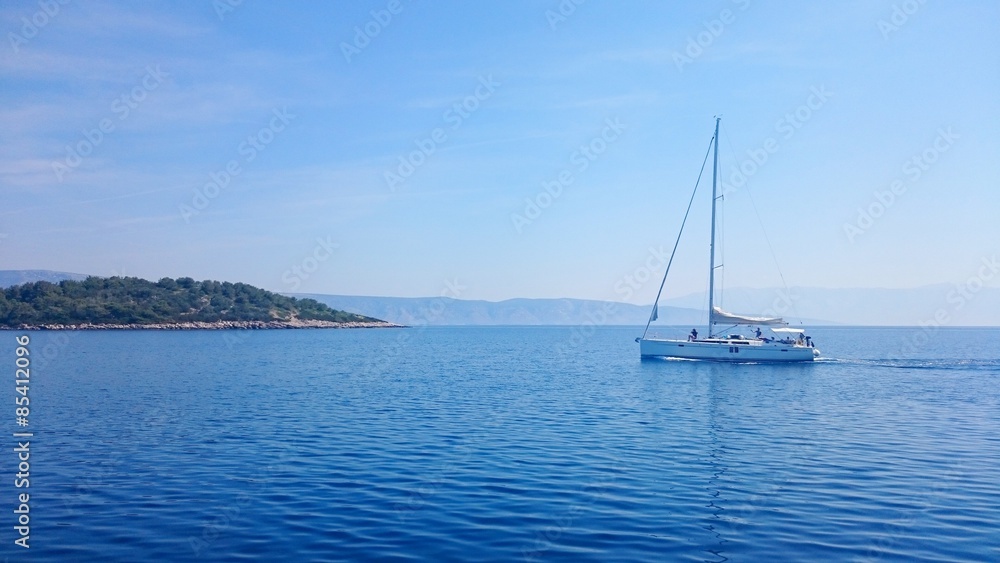 Яхта в Адриатическом море, Хорватия