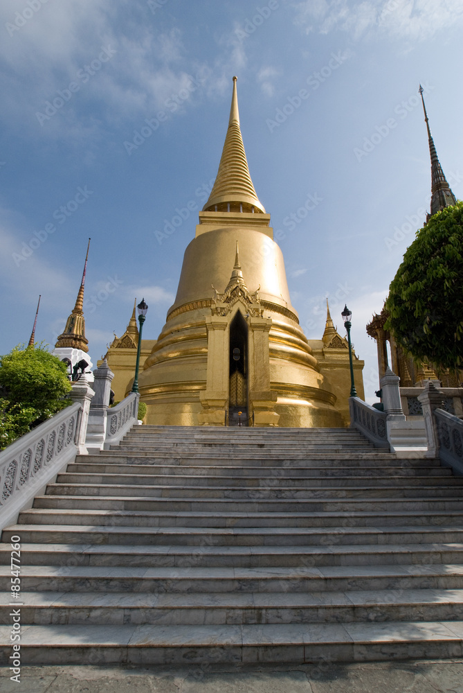 Fototapeta premium Pagoda at Grand Palace of Bangkok