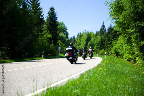 Motorradfahrer auf der Schwarzwaldhochstrasse 