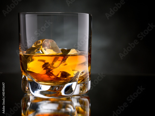 Canvas Print Whisky on the rocks