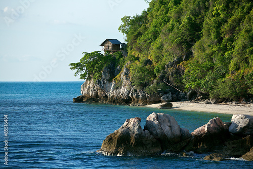 a hut on tropical birds nest island