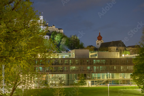 Unikum in Salzburg mit Festung und Stiftskirche