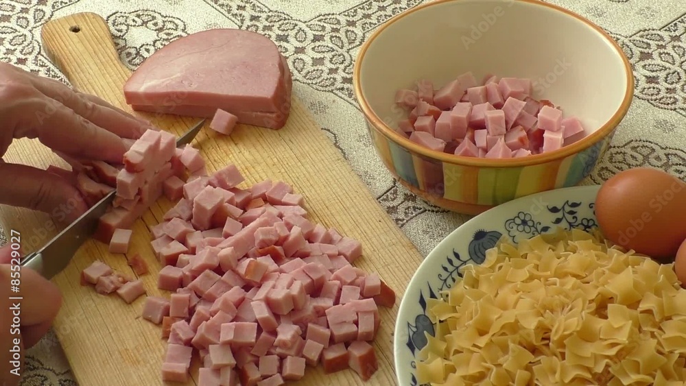 Raw bacon on a wooden plate
Raw bacon on a wooden plate
