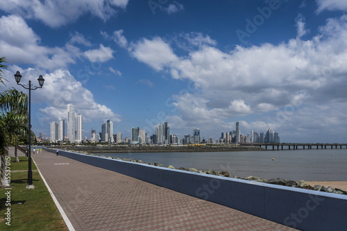 Küstenpromenade in Panama Stadt