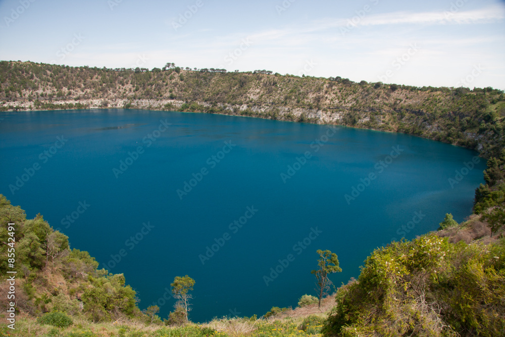 Blue lake Australien