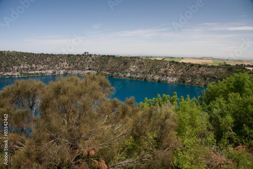 Blue lake Australien