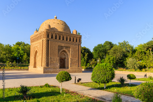 Fotografie The Samanid mausoleum in the Park, Bukhara, Uzbekistan