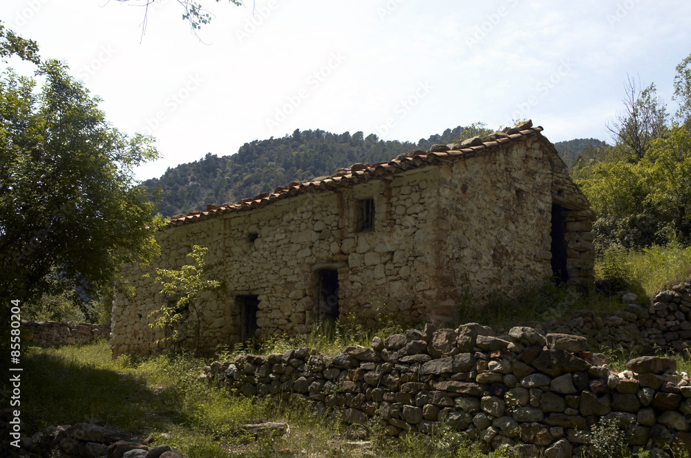 Antigua masia abandonada