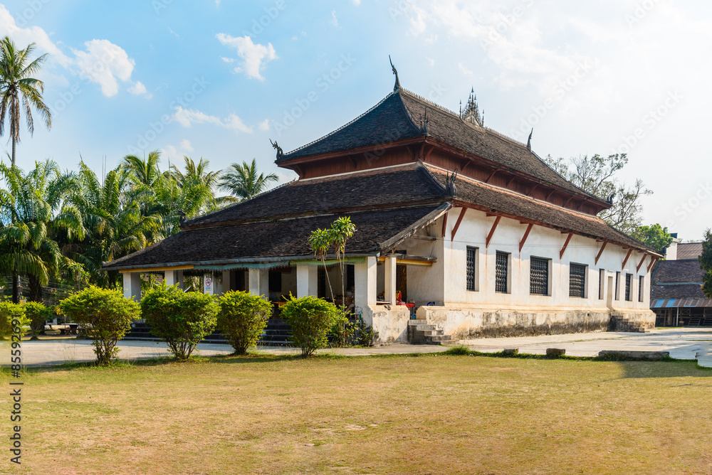 Wat Wisunarat (Wat Visoun), Historic temple at Luang Prabang in Wat Wisunarat (Wat Visoun), Historic temple at Luang Prabang in