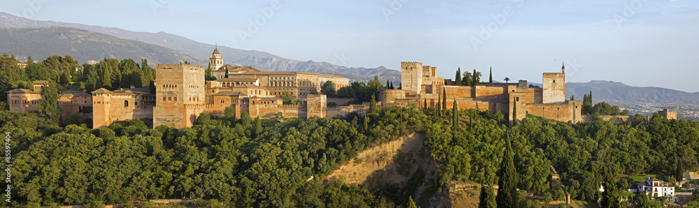Granada - panorama of Alhambra palace and fortress complex.